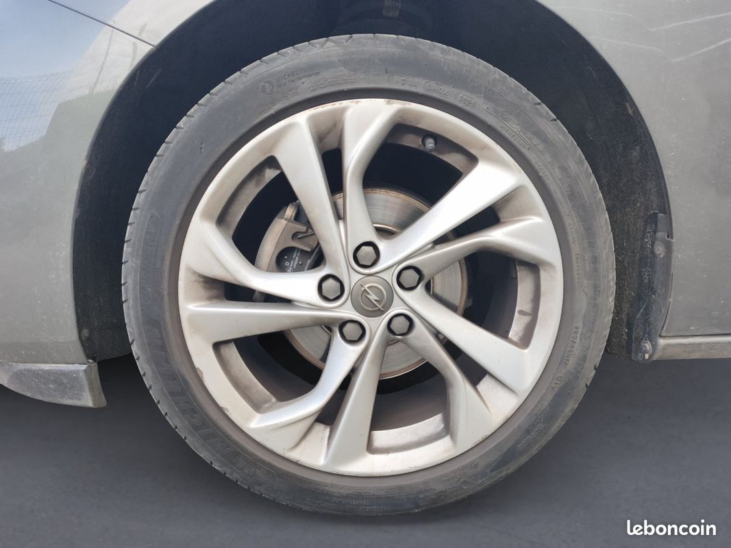 OPEL ASTRA 1.2 Turbo 110 ch BVM6 Elegance Business GARANTIE 12 MOIS (image 16)