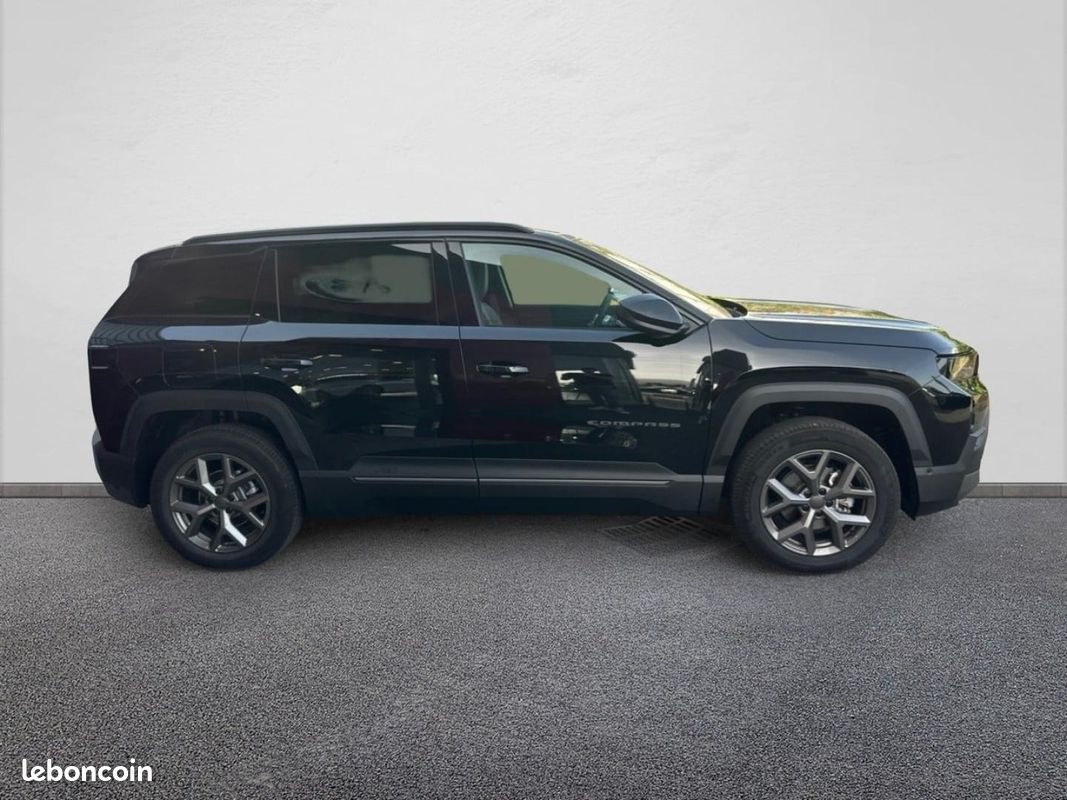 Jeep Compass 1.2 Turbo T3 145ch e-Hybrid First Edition BVR6 (image 4)