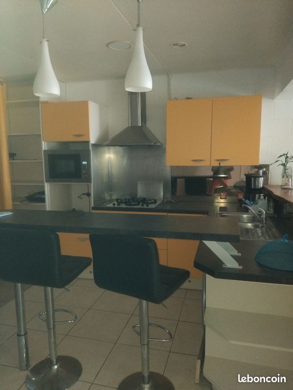 Appartement 3 pièces 60 m² · à Le Tampon · 60 m² · 870 €/mois