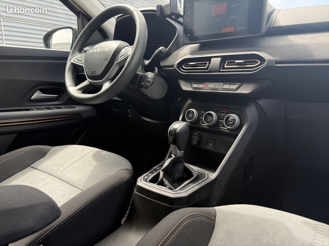 DACIA JOGGER 1.6 HYBRID 140 EXTREME + BA 140Ch Garantie 12 mois (image 12)