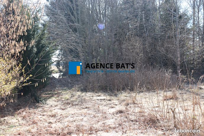 Terrain 775 m² SAINT GENES CHAMPANELLE
