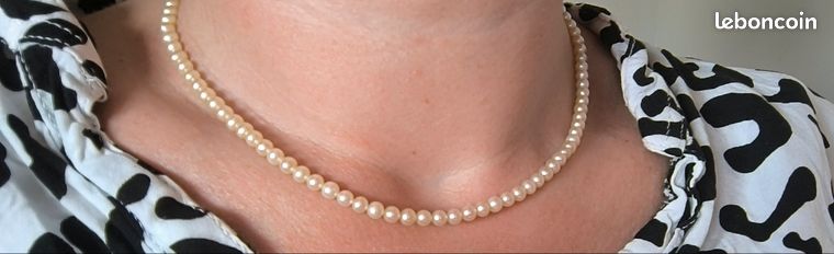 Collier Perles VB - Blanc Gris - Fermoir Mousqueton Plaqué Or - Longueur 46-50 Cm - Occasion
