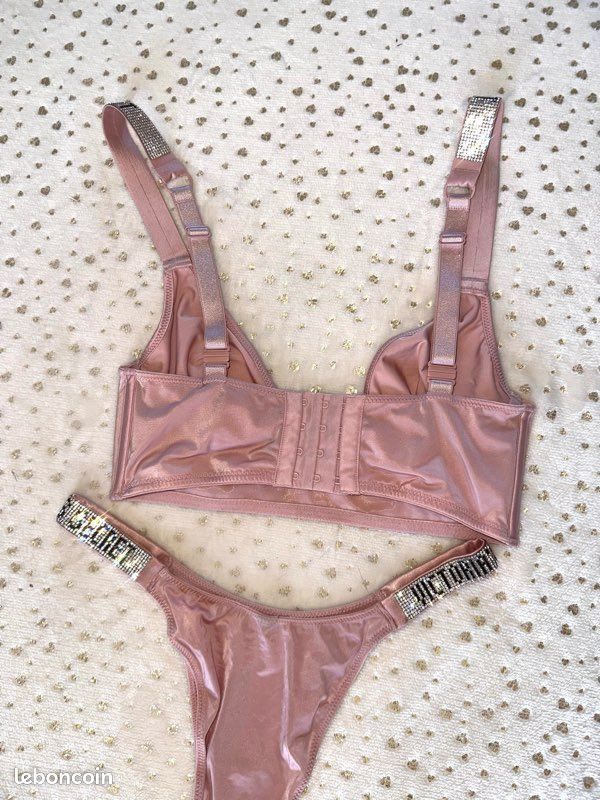Buy set de soutien-gorge secret victoria Online Burundi