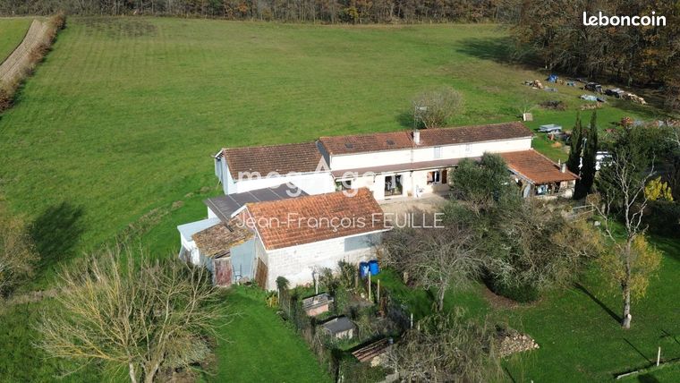 Propriété 5 pièces 135 m²