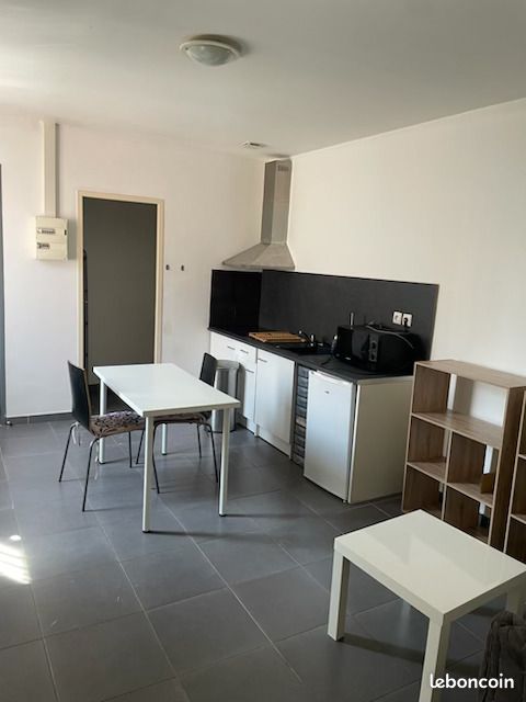 Appartement 2 pièces 38 m² · à Béziers · 38 m² · 420 €