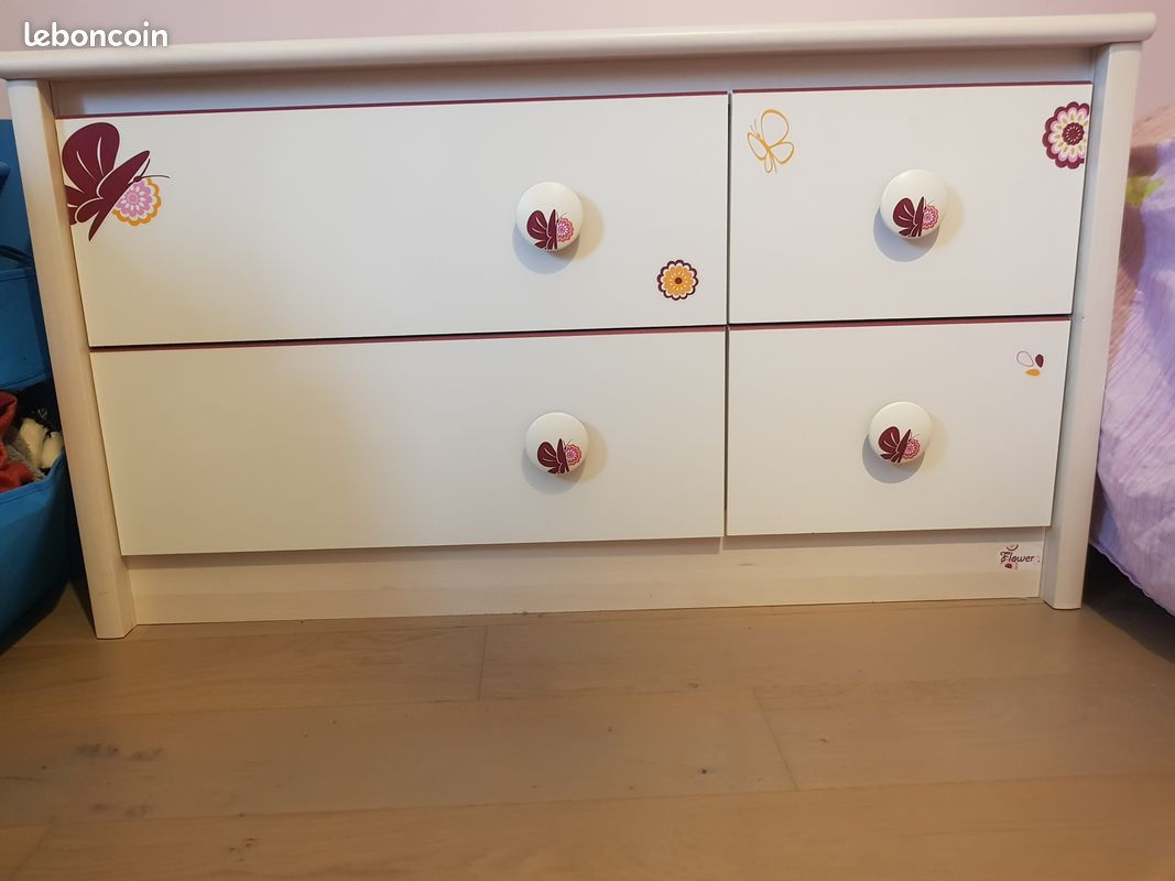 Commode (image 1)
