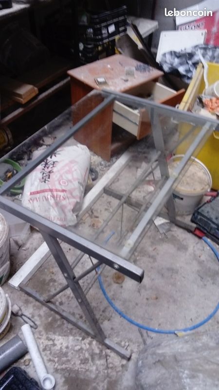 Table dessus verre (image 2)