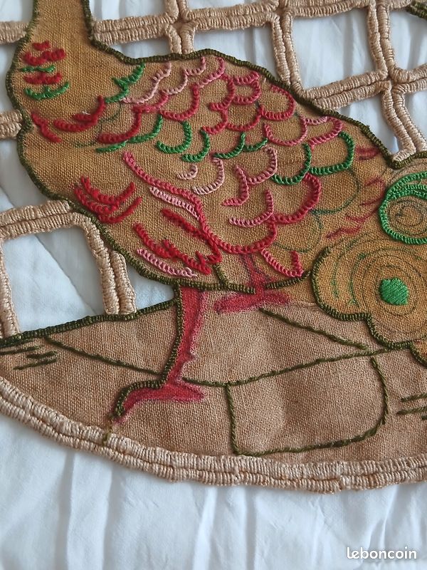 ANCIEN NAPPERON fin XIXème fait main - BRODERIE AJOURÉE motif PAON - inachevée (image 3)