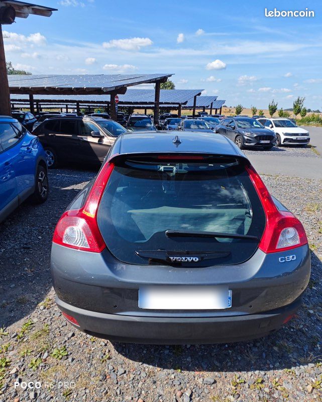 Éthanol d’usine - Volvo C30 - 1L8 F 125ch - CT moins de 6 mois OK (image 3)