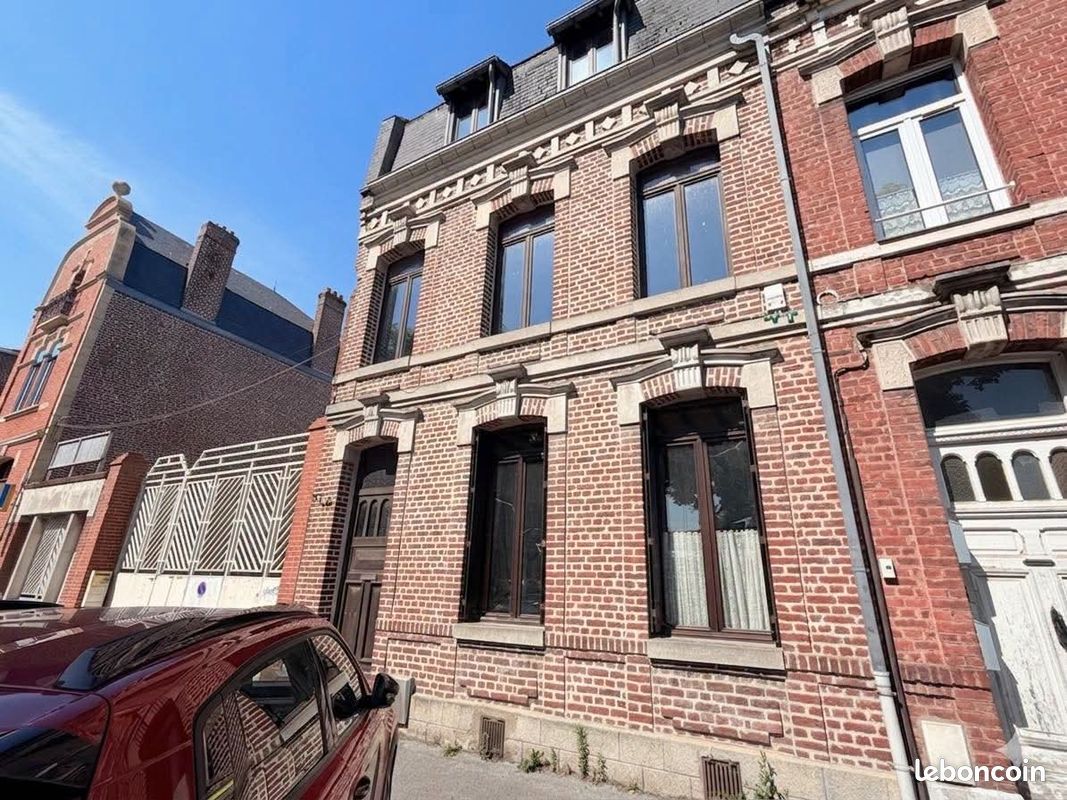 Maison 7 pièces 170 m² · à Cambrai · 170 m² · 130 000 €