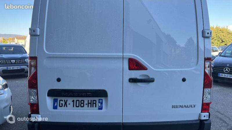 Renault Master Véhicule utilitaire ou Société F3500 L3H3 2.3 Blue dCi 135ch Confort Euro6E (image 22)