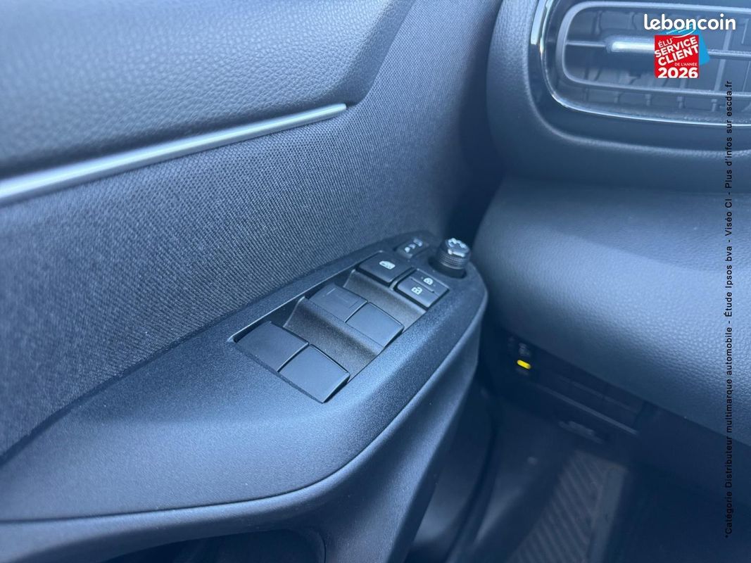 Toyota Yaris 116h Design 5p MY22 (image 19)