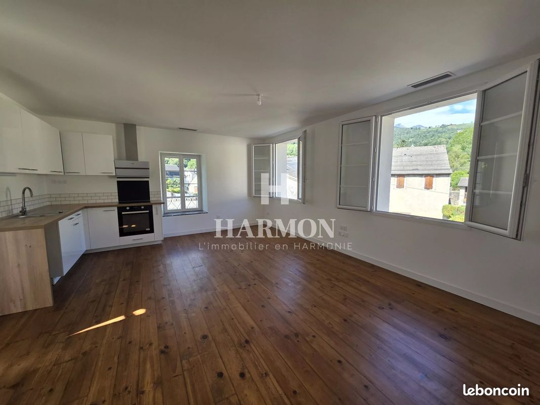 Appartement 3 pièces 72 m² · à Bielle · 72 m² · 650 €