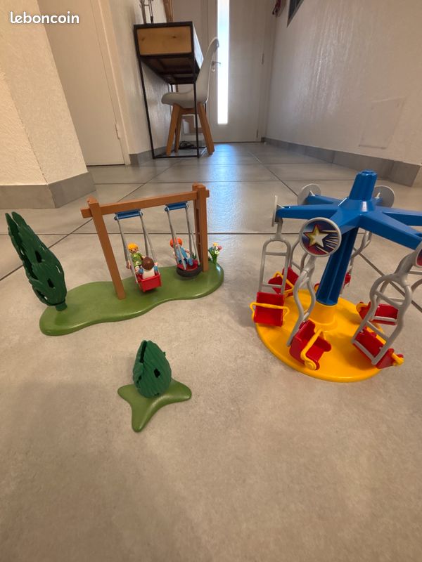 Aire de jeux playmobil (image 1)