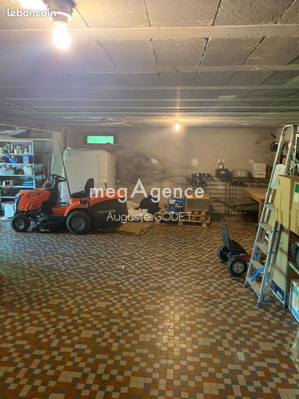 Maison 9 pièces 154 m² - La Petite-Boissière 79700 (image principale 13)