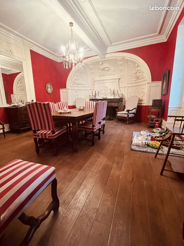 Maison 10 pièces 380 m² · à Revel · 380 m² · 475 000 €