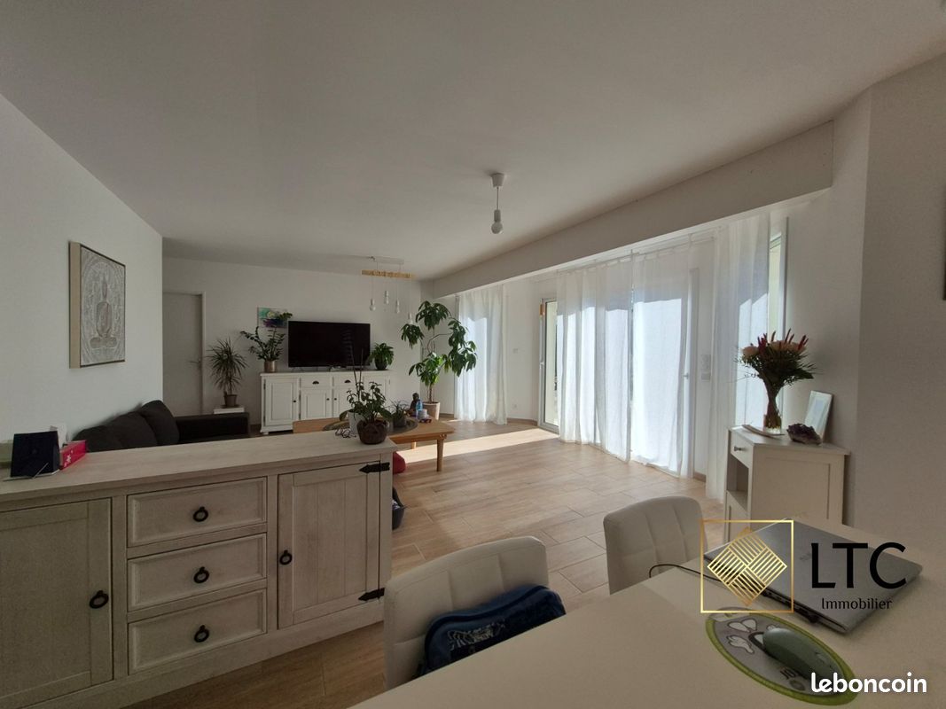 Maison 4 pièces 89 m² · à Saint-Denis-de-Pile · 89 m² · 1 100 €/mois