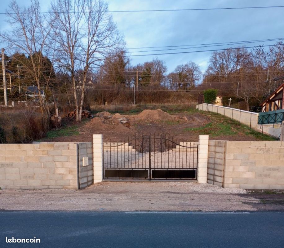 Terrain constructible · à Mennetou-sur-Cher · 17 000 €