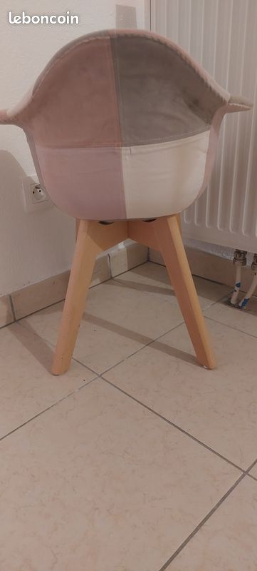 Chaise scandinave enfant (image 4)