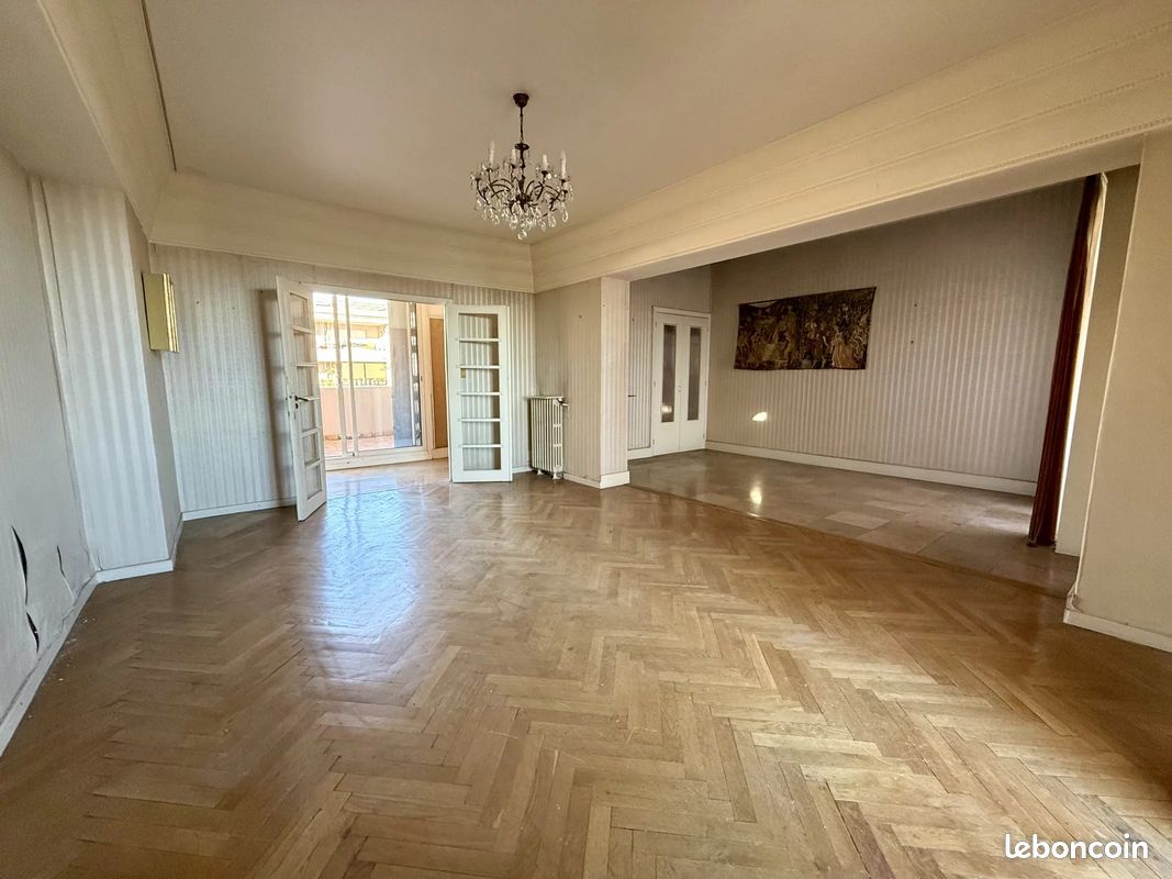 Appartement 5 pièces 160 m² · à Nice · 160 m² · 685 000 €