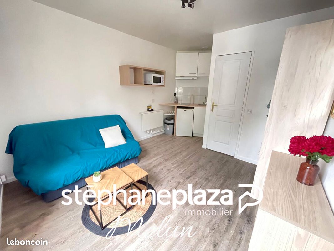 Appartement 1 pièce 14 m² · à Melun · 14 m² · 550 €/mois