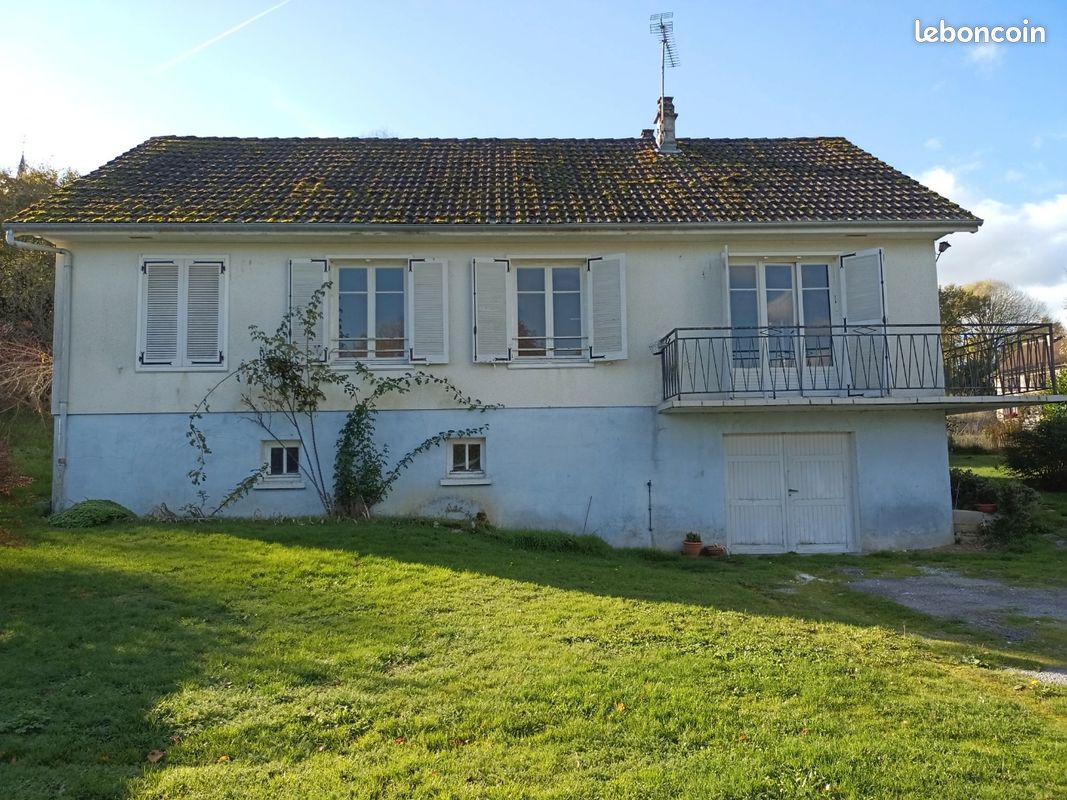 Maison 6 pièces 95 m² · à Saint-Junien-les-Combes · 95 m² · 80 000 €