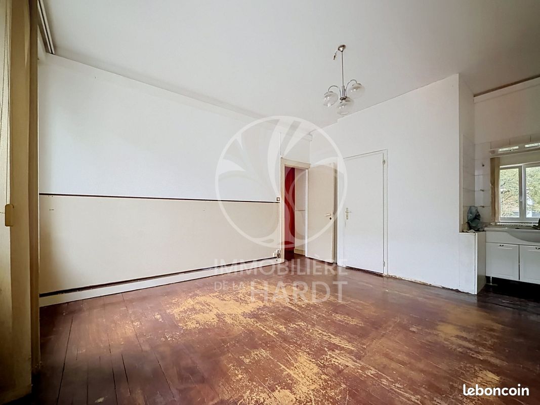 Appartement 5 pièces 95 m² · à Mulhouse · 95 m² · 90 000 €