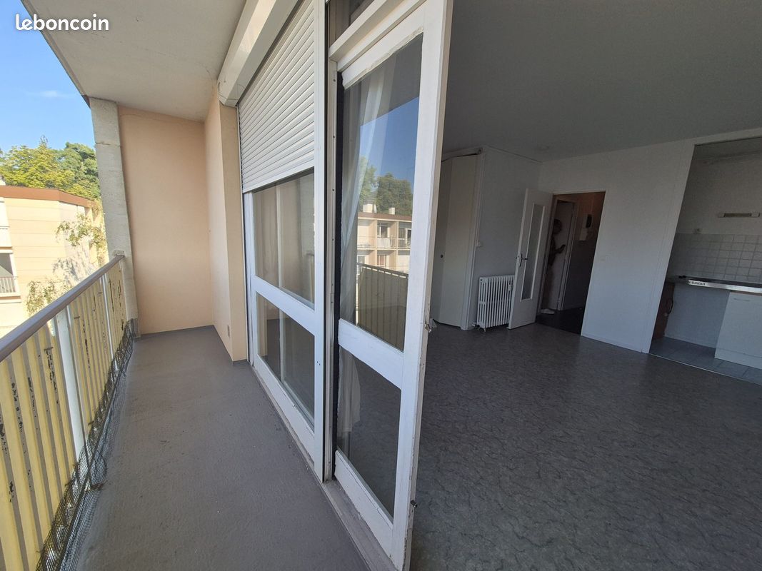 Appartement 1 pièce 28 m² · à Libourne · 28 m² · 600 €/mois