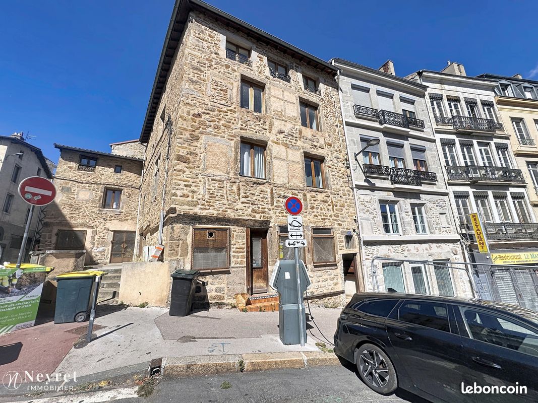 Local commercial 1 pièce 161 m² · à Saint-Étienne · 161 m² · 59 900 €