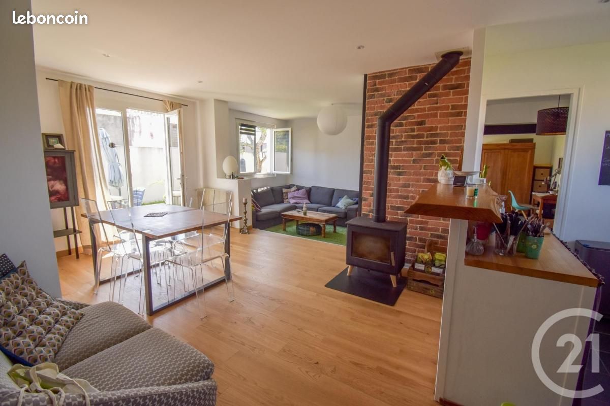 Maison a louer saint-medard-en-jalles - 5 pièce(s) - 96 m2 - Surfyn