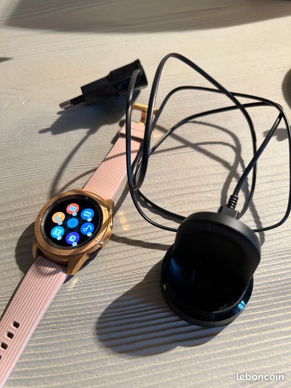 Montre connectée Samsung (image 1)