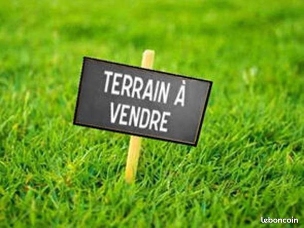 Terrain 851 m² Laruscade