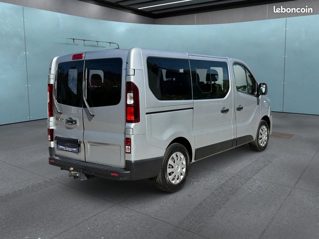 Renault TRAFIC III COMBI L1 1.6 DCI 120CH ENERGY ZEN (image 4)