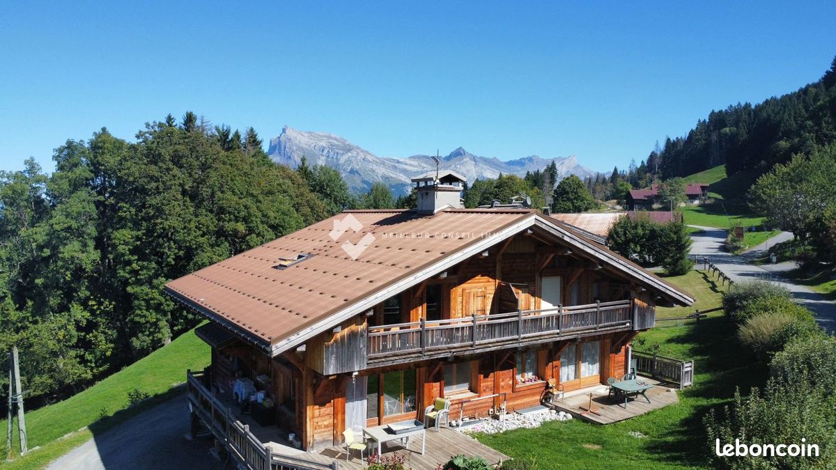 Maison 6 pièces 276 m² · à Demi-Quartier · 276 m² · 3 500 000 €