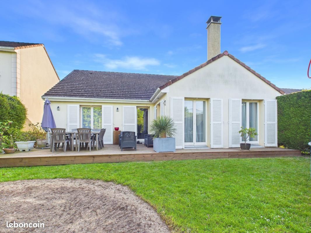 Maison 5 pièces 95 m² · à Saint-Germain-lès-Corbeil · 95 m² · 339 900 €