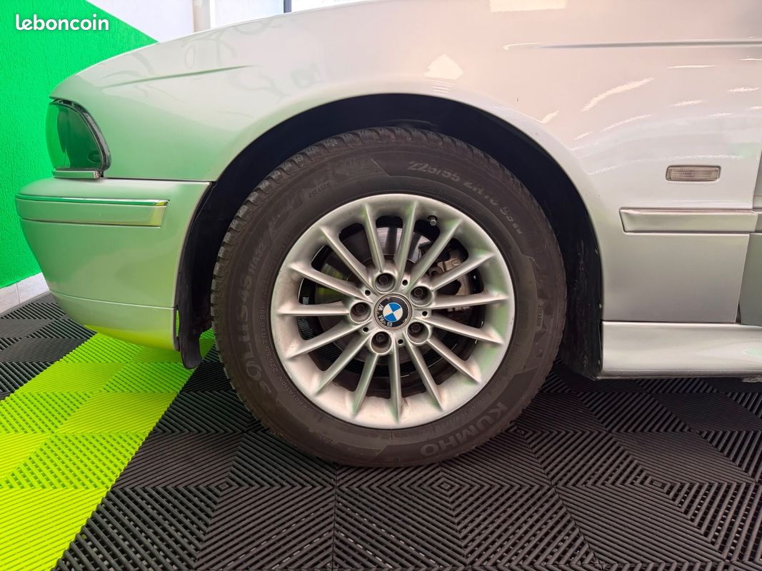 BMW SERIE 5 530d Pack A-CLIMATISATION AUTOMATIQUE (image 22)