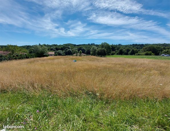 Terrain 1536 m² Bessines-sur-Gartempe