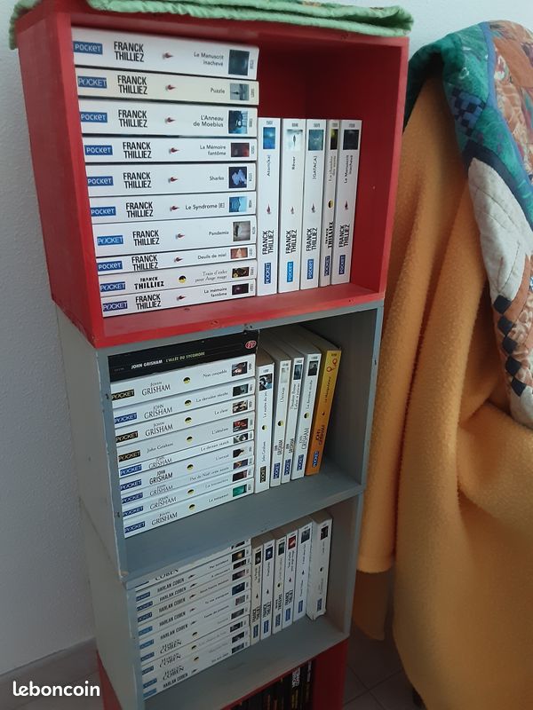 Policiers en livre de poche (image 2)