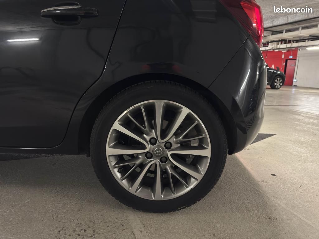 OPEL CORSA 1.4i Turbo - 100 S&S E BERLINE Cosmo (image 11)
