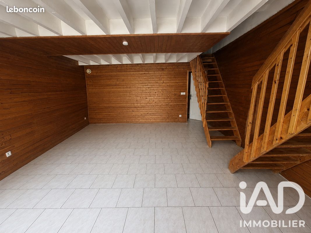 Appartement 3 pièces 46 m² · à Romilly-sur-Seine · 46 m² · 55 000 €