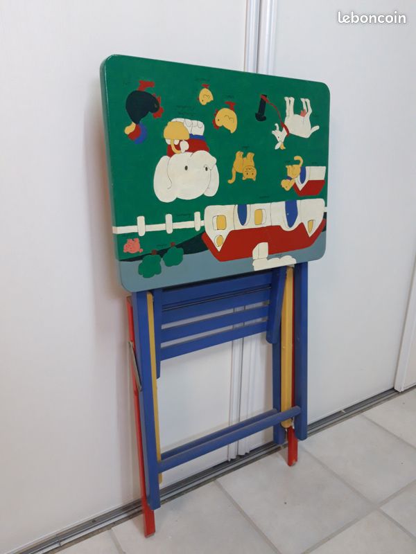 Petit bureau enfant (image 2)