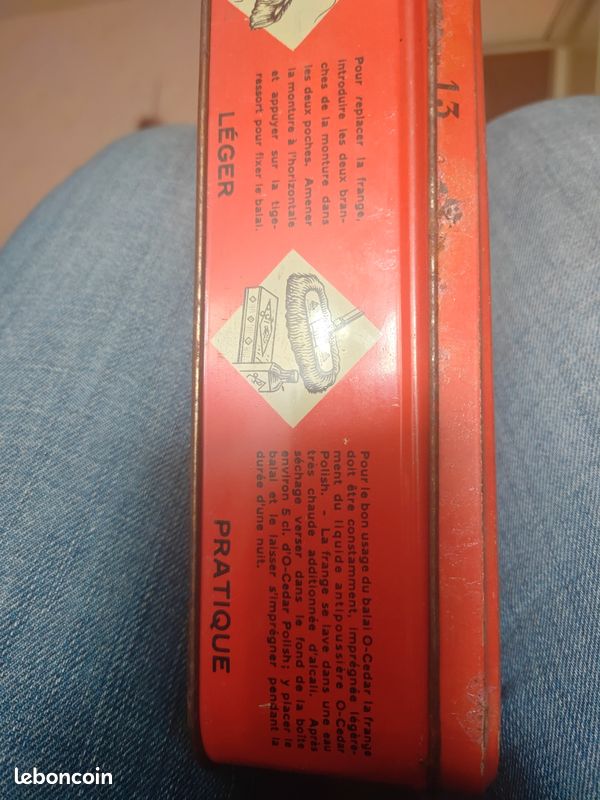 Bote mtal vintage O-Cedar n13  Choisy-le-Roi (Seine)  Rare publicit  mnagre - Collection