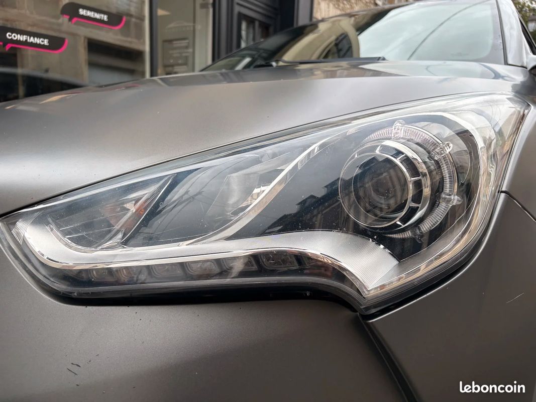 Hyundai VELOSTER Turbo 1.6 T-GDI 186 ch (image 35)