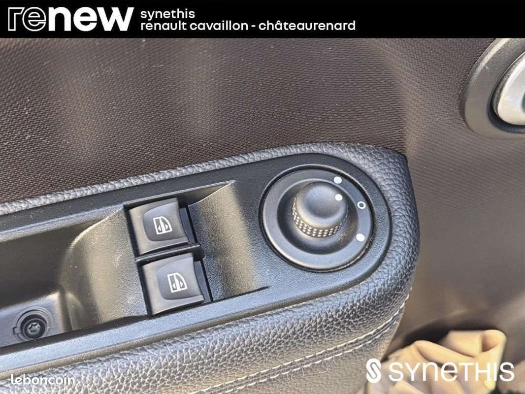 Renault Twingo E-TECH ELECTRIQUE III SL Urban Night (image 12)