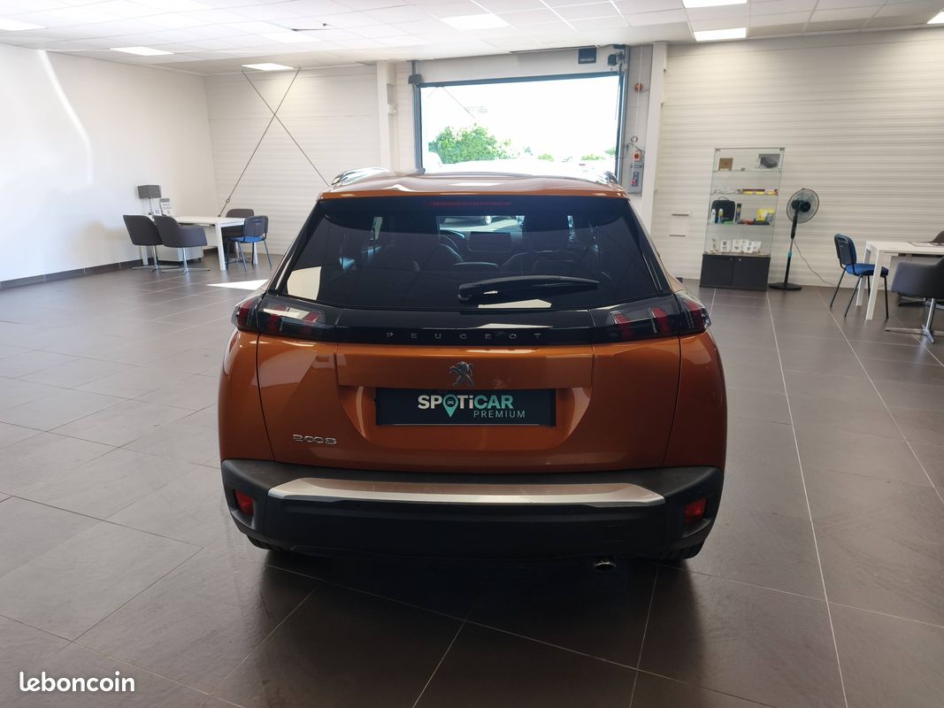 PEUGEOT 2008 BlueHDi 130 S&S EAT8 Allure (image 6)