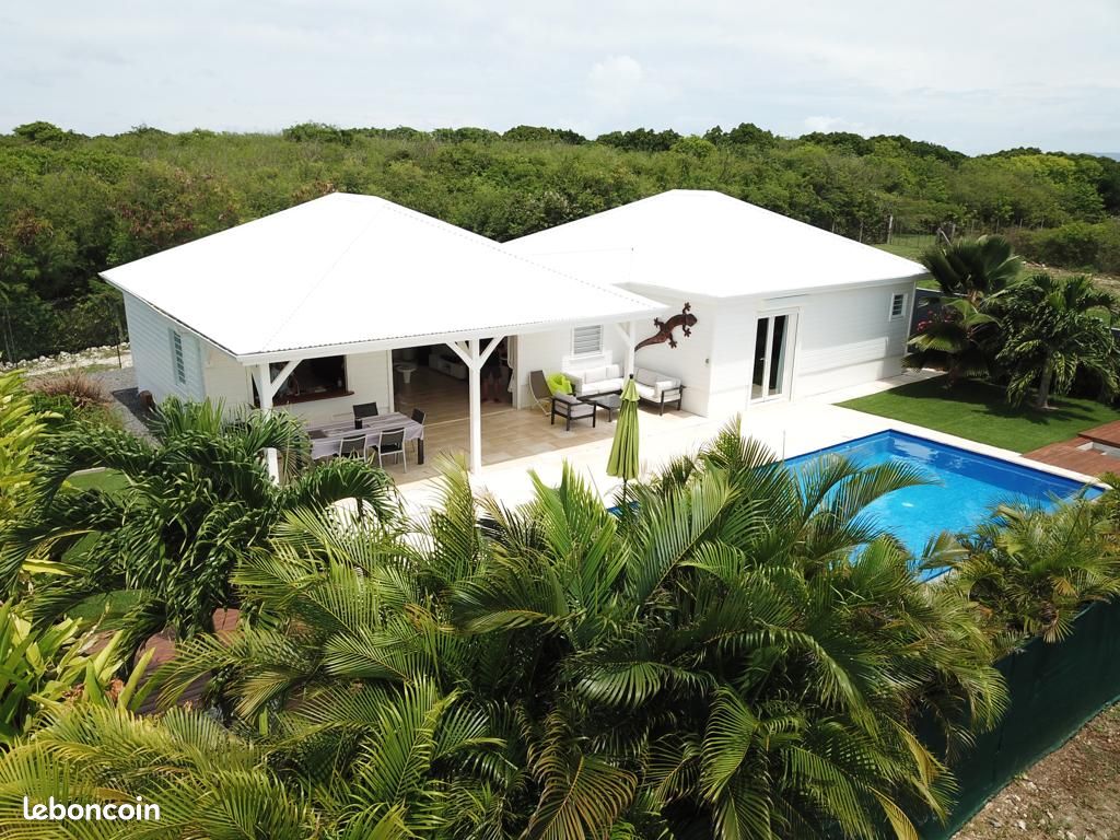 Maison 4 pièces 115 m² · à Saint-François · 115 m² · 665 000 €