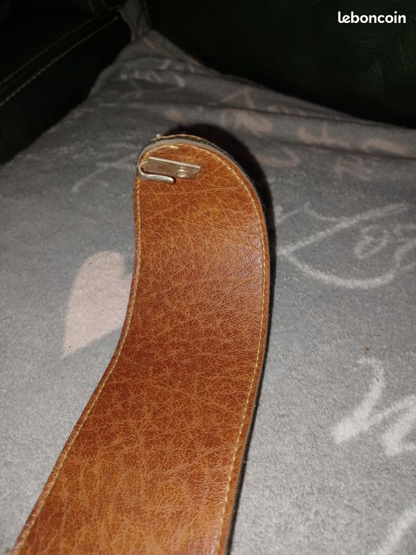 Lot de ceinture ancienne vintage de styliste métal jose cotel? (image 7)