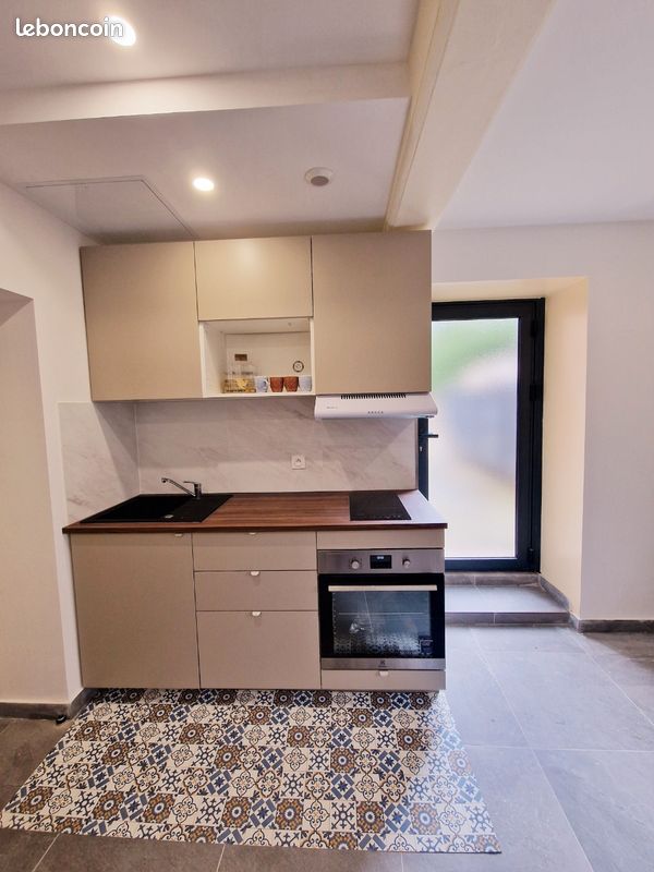Appartement 3 pièces 55 m² · à Bron · 55 m² · 980 €/mois