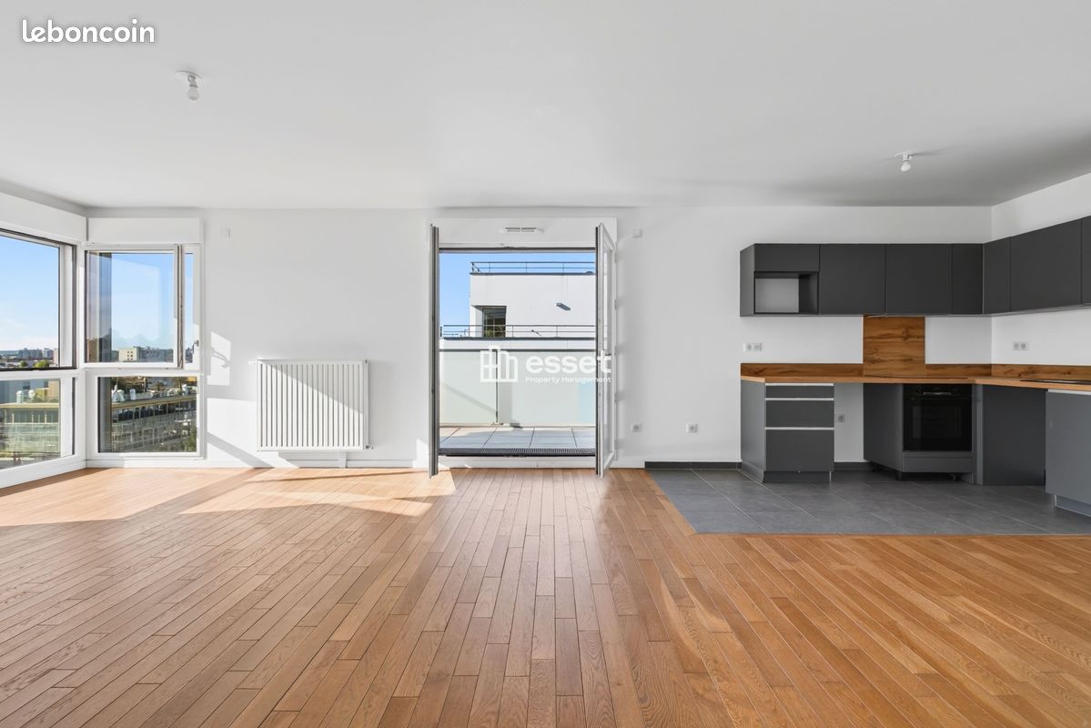 Appartement 4 pièces 105 m² · à Rueil-Malmaison · 105 m² · 2 600 €/mois