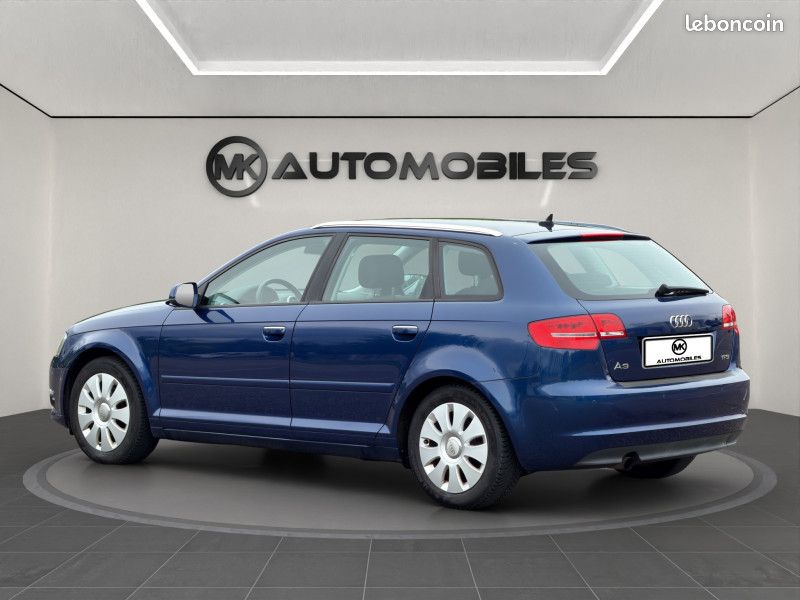 Audi A3 1.2 TFSI 105CH START/STOP ATTRACTION 5P (image 3)